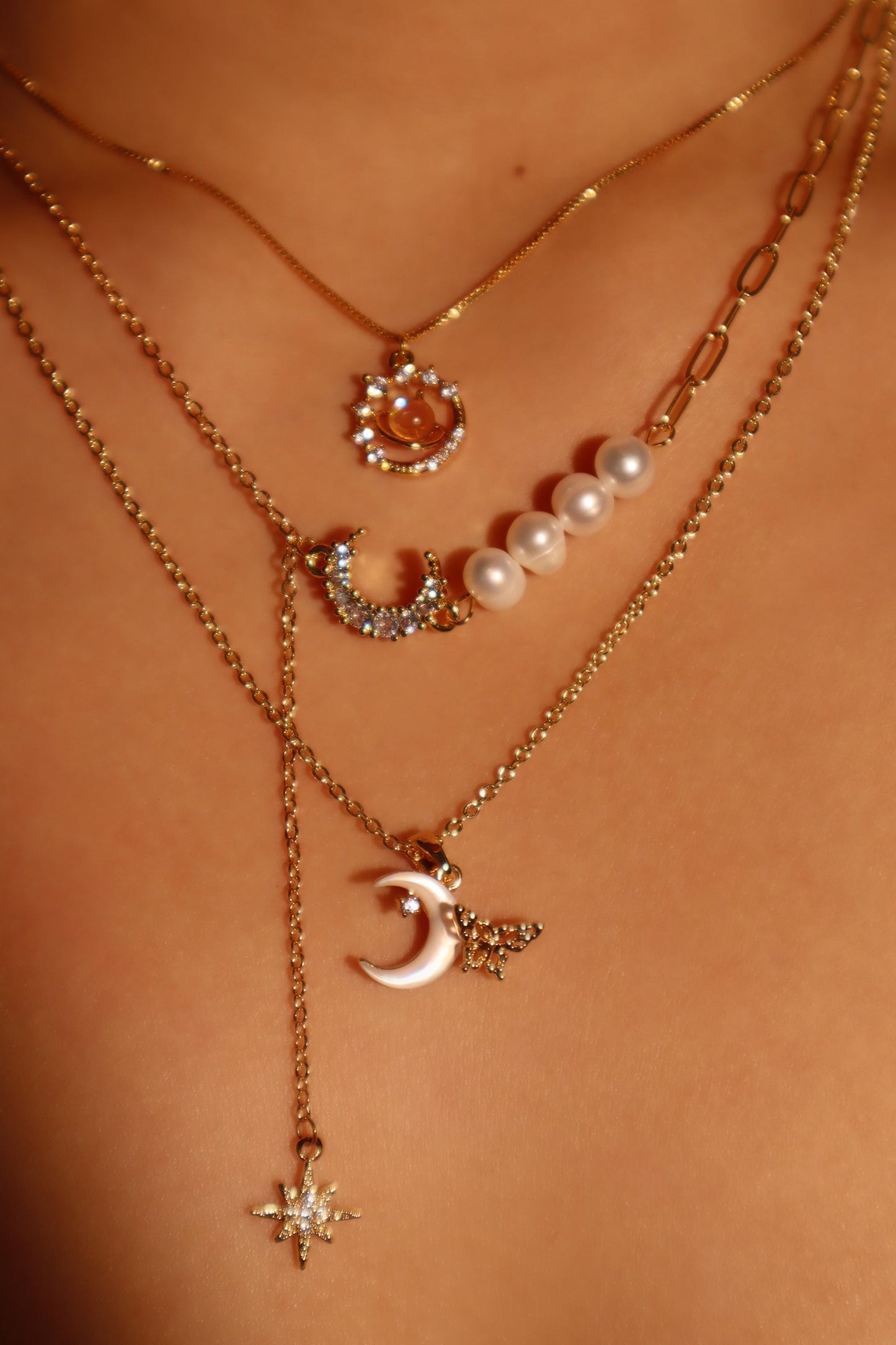 Ring met Saturnus en de Maan