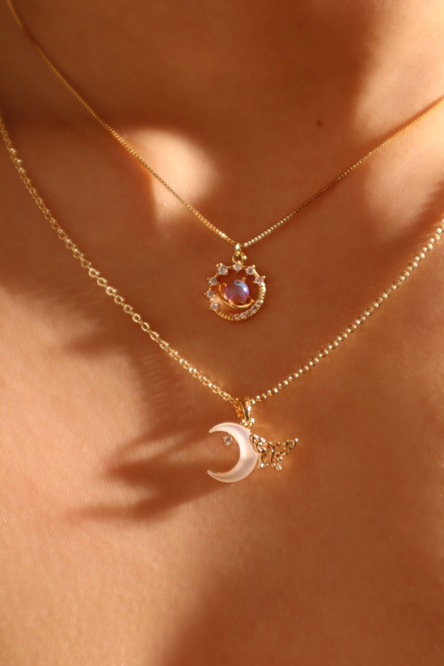 Ring met Saturnus en de Maan