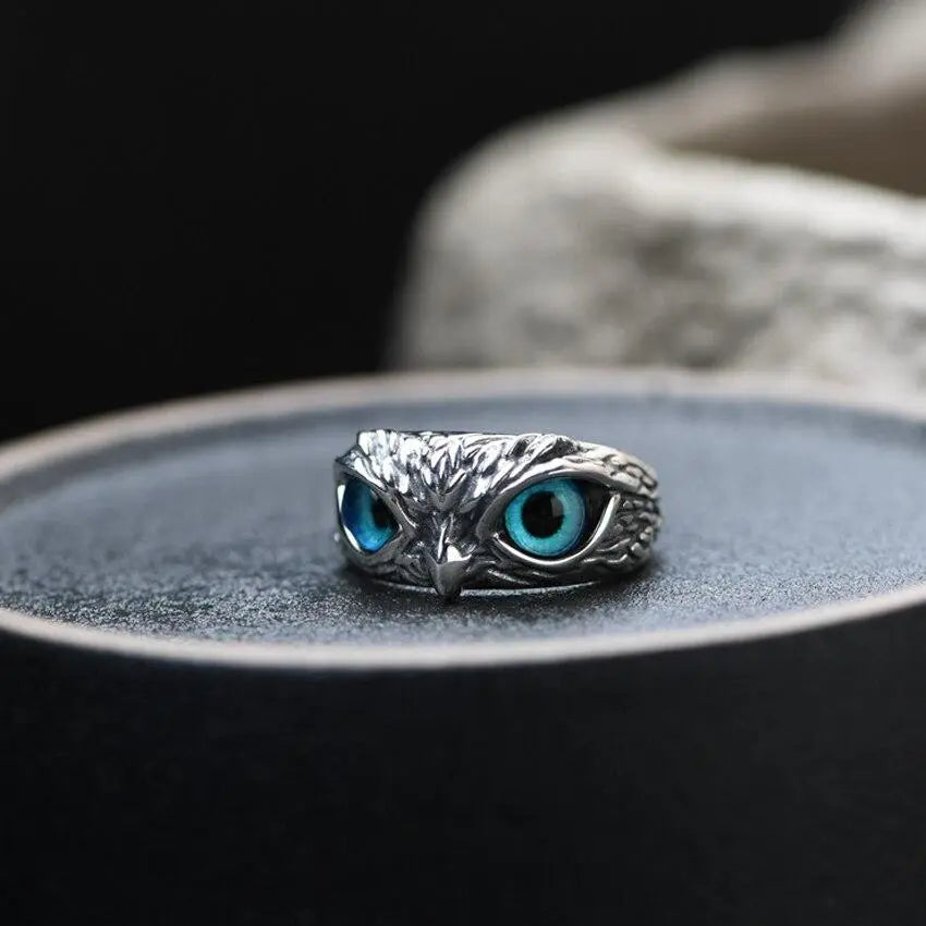 Aanpasbare afbeelding ring met gelukkige uil van zilver en opaal
