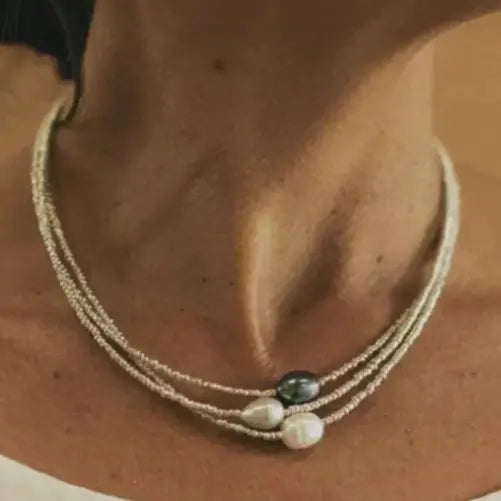 Sieraden van natuurlijke parels