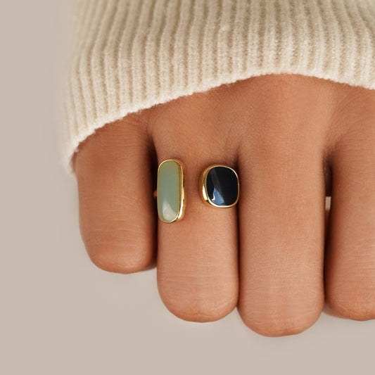 Ring met turkoois in beugels