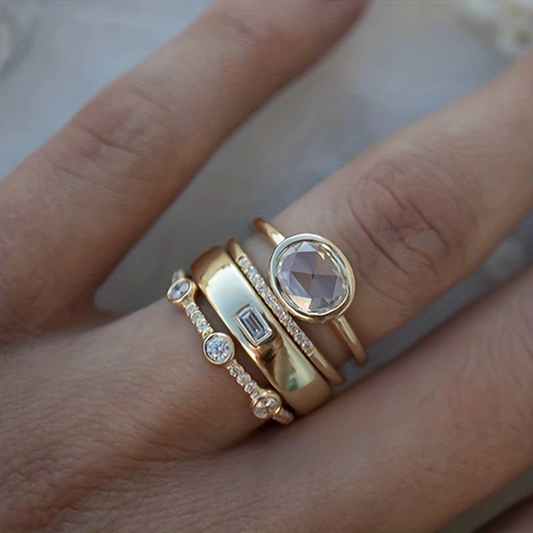 Vintage goud en strass ring set