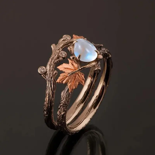 Ring van natuurlijke maansteen